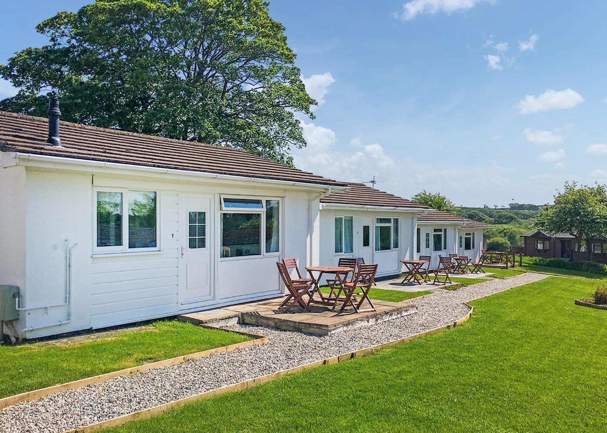 Meadow Lakes Holiday Park St Austell Exterior foto