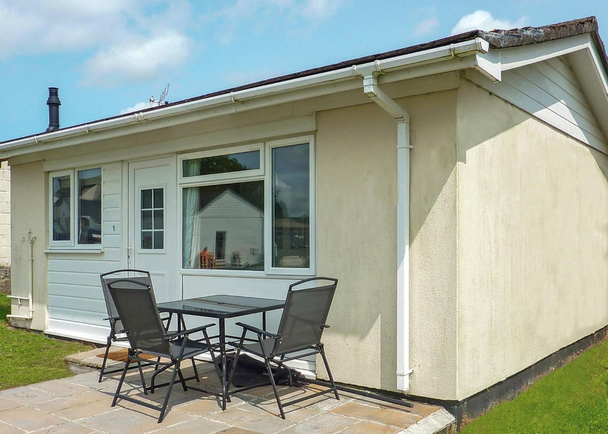 Meadow Lakes Holiday Park St Austell Exterior foto