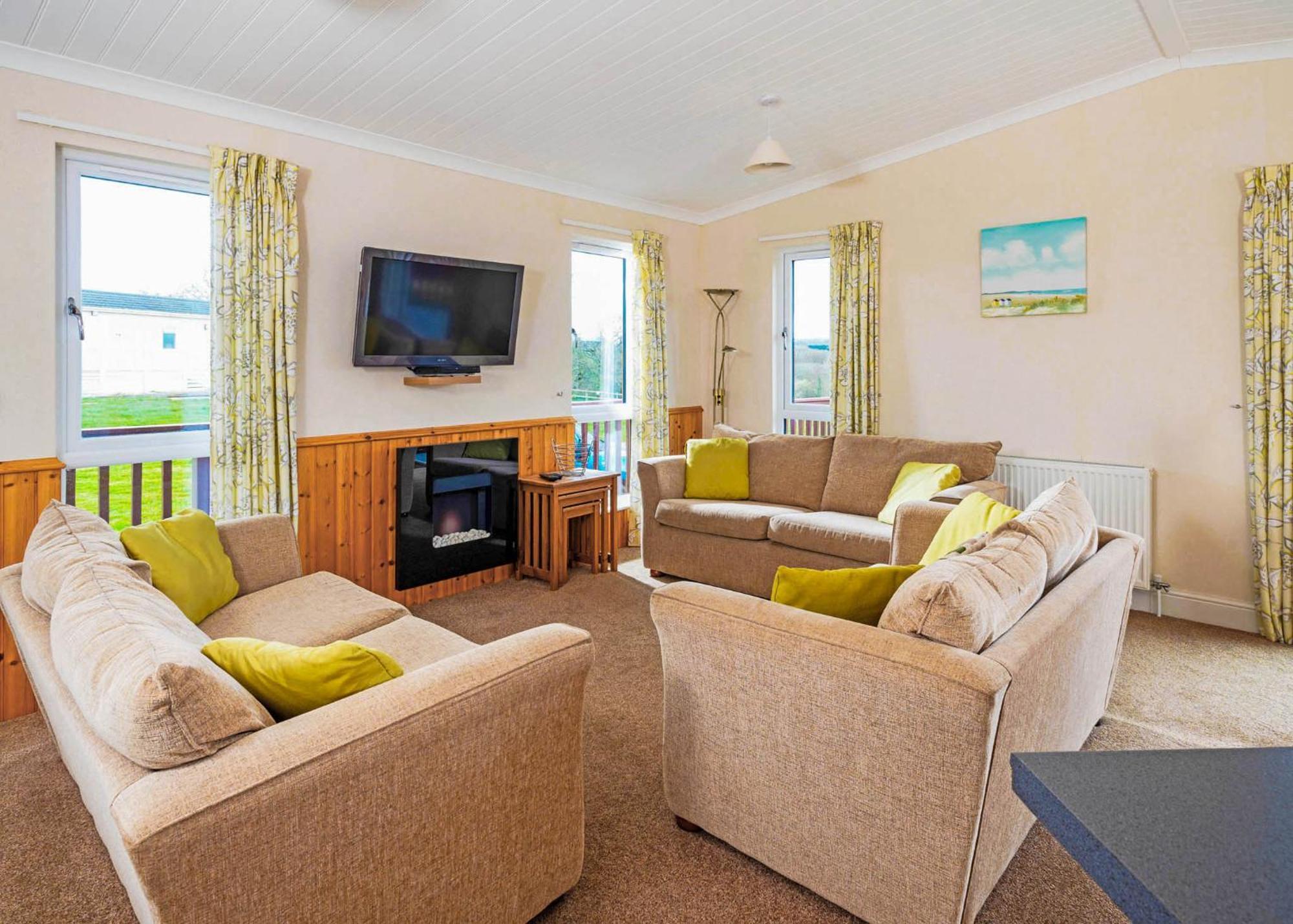 Meadow Lakes Holiday Park St Austell Exterior foto